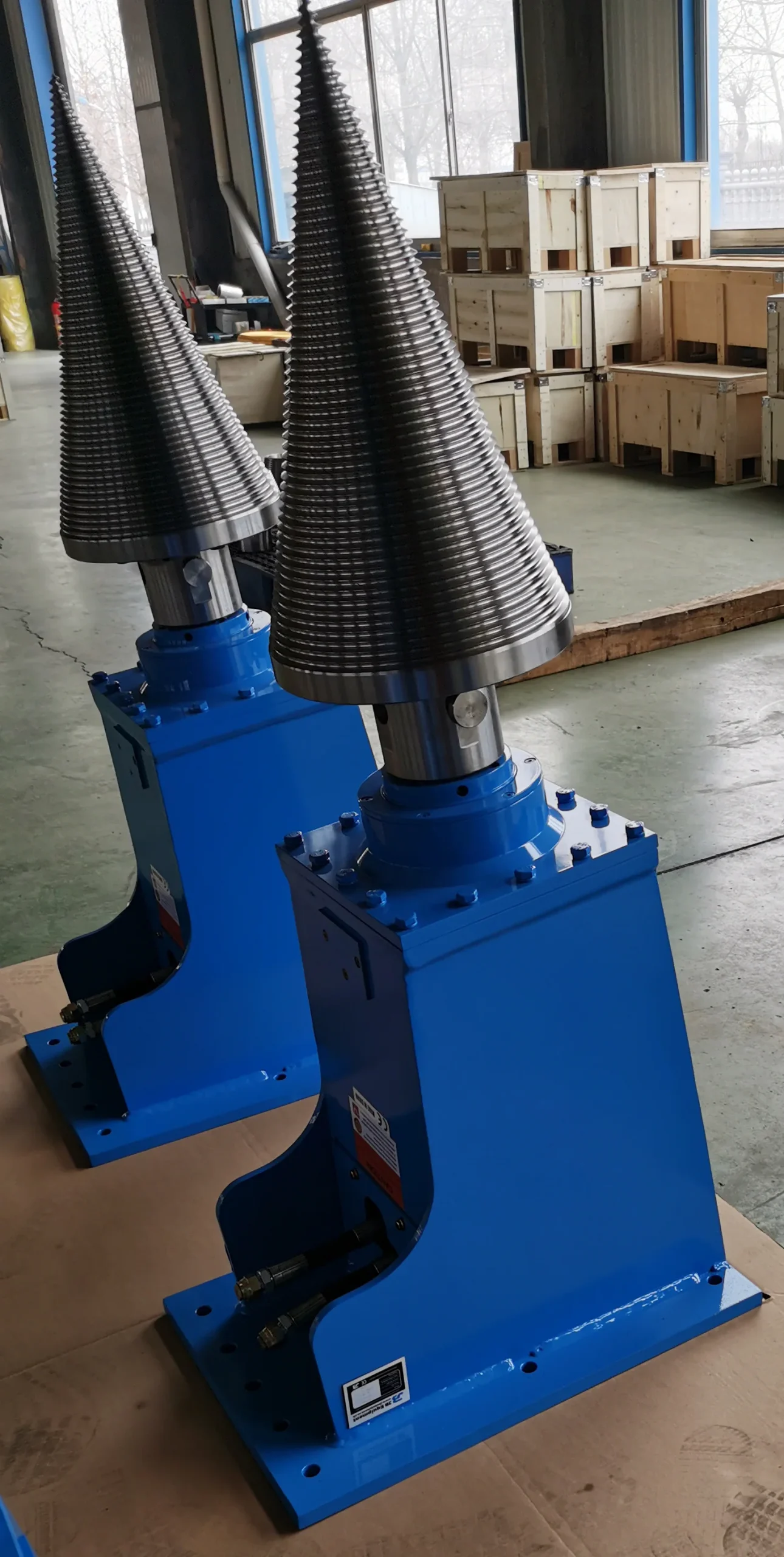 JCS 40 Hydraulic Cone Timber Splitter to fit Excavators, Telehandlers & More (65mm Round Shaft) - Image 3