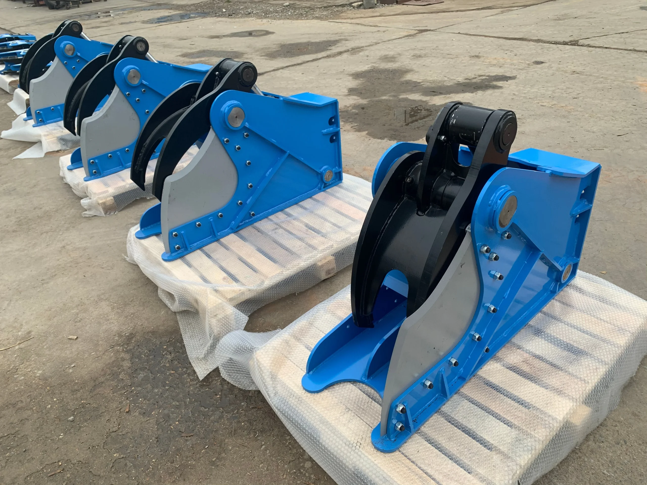 Alpha 320 Excavator Tree Shear - 5-15 Tonne - Image 2